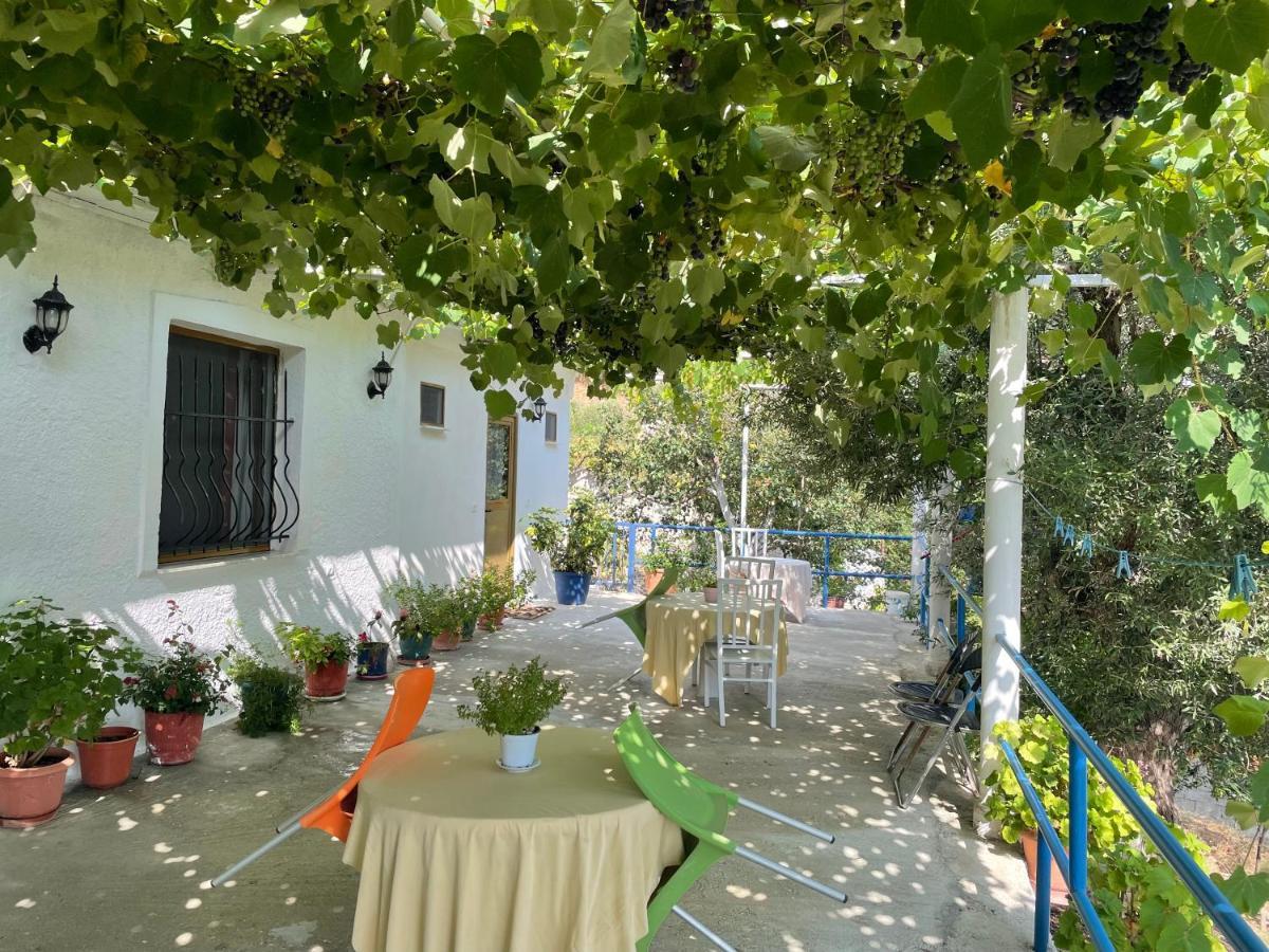Piqeras Relax Guest House Екстериор снимка